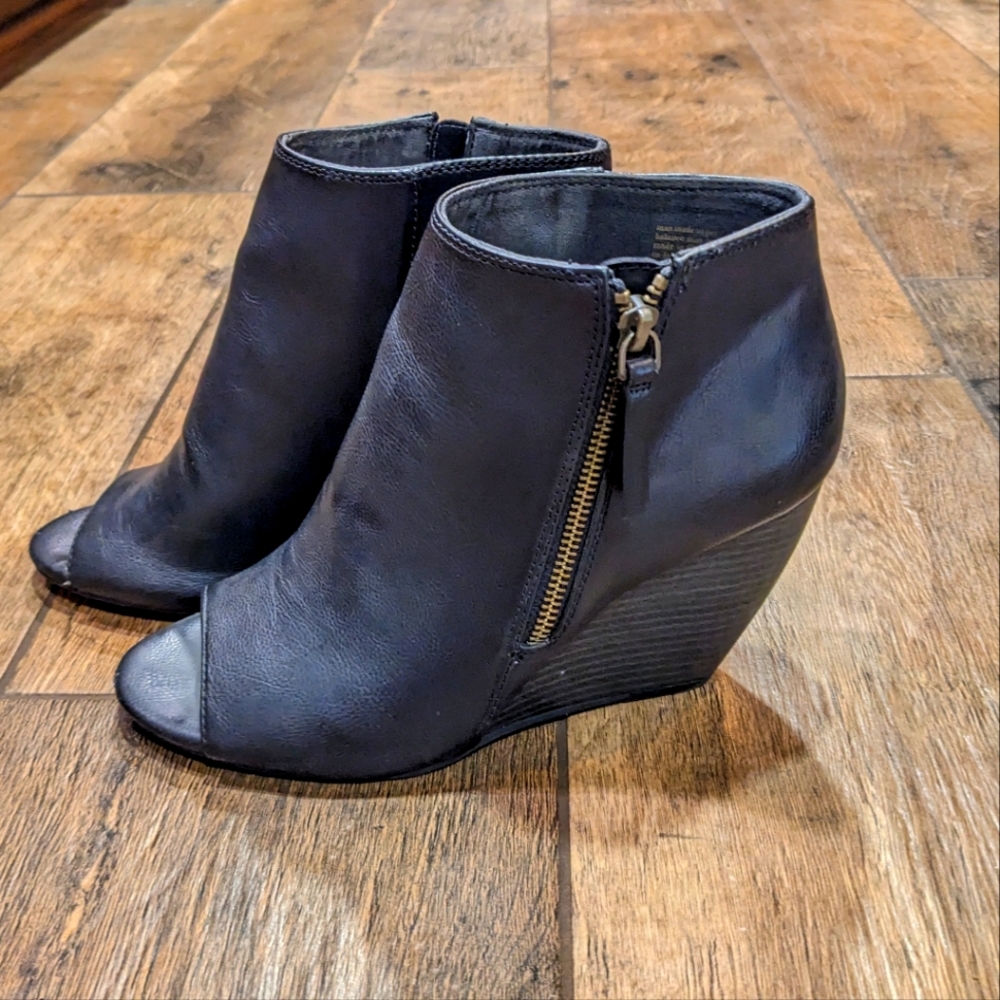 Bc wedges